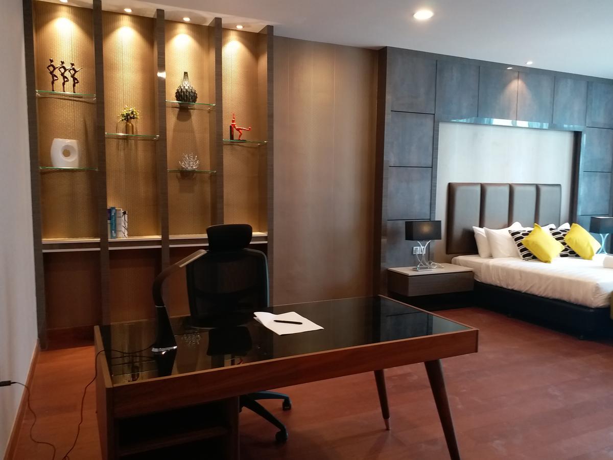 Jb City Paragon Serviced Apartment Johor Bahru Exteriér fotografie