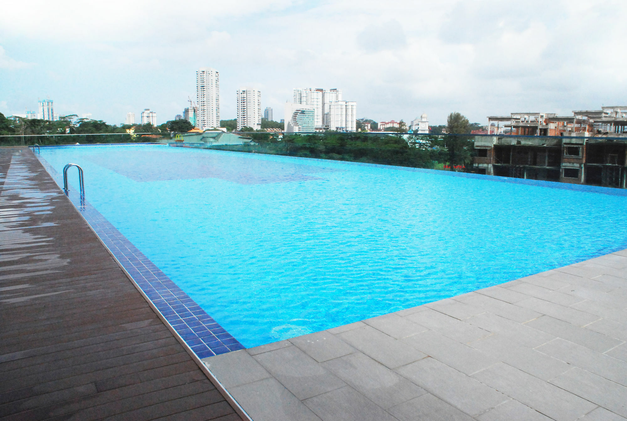Jb City Paragon Serviced Apartment Johor Bahru Exteriér fotografie